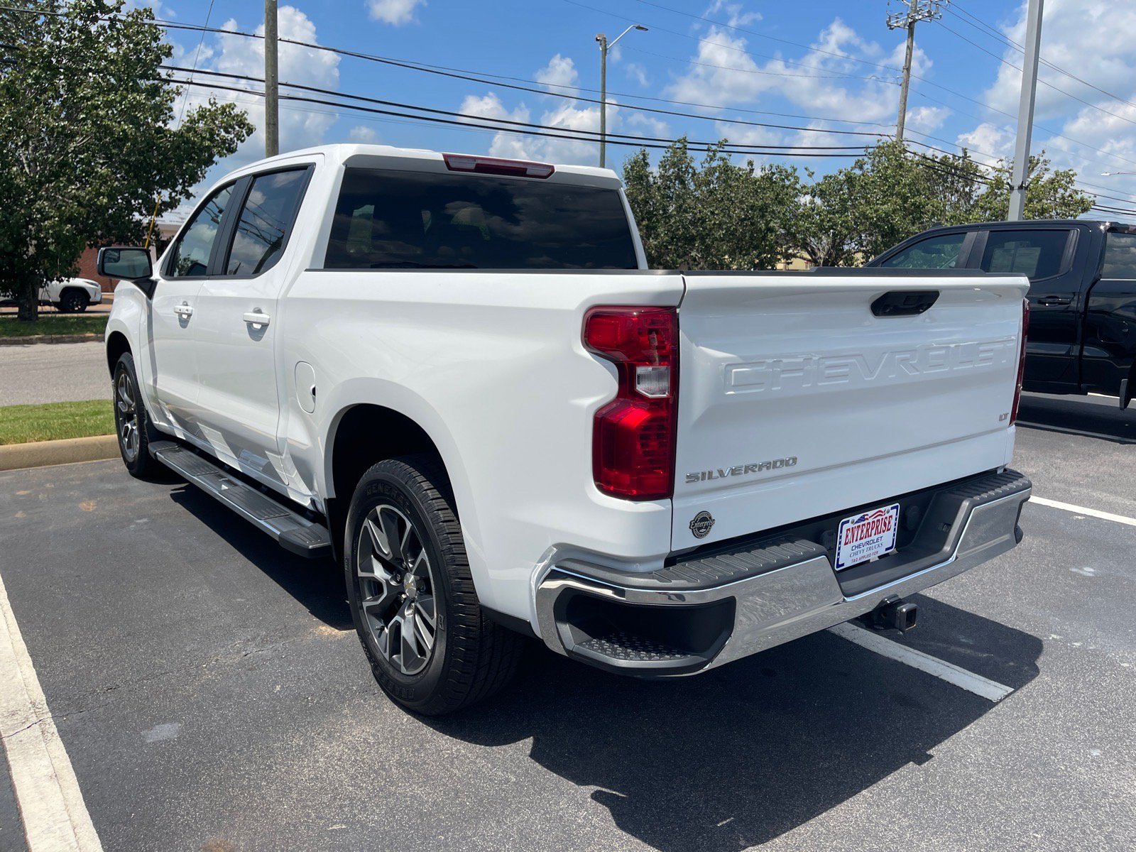 Used 2023 Chevrolet Silverado 1500 LT w/ Protection Package RWD image 12