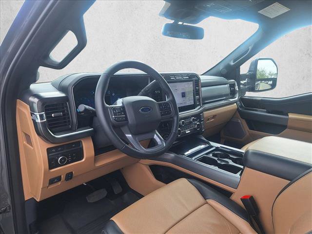 Used 2023 Ford F250 Lariat w/ Sport Appearance Package AWD/4WD image 9