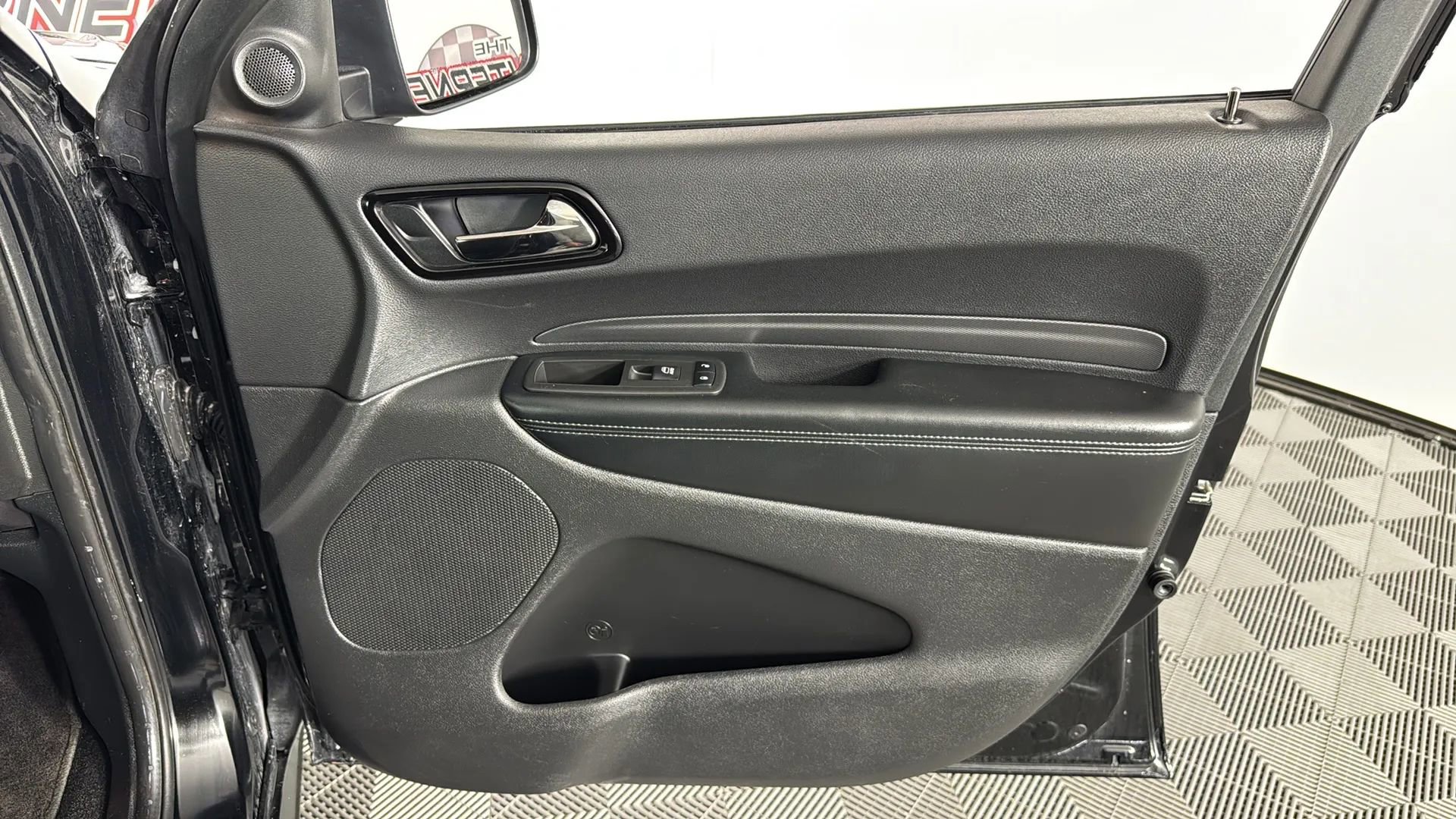 Used 2022 Dodge Durango GT image 38