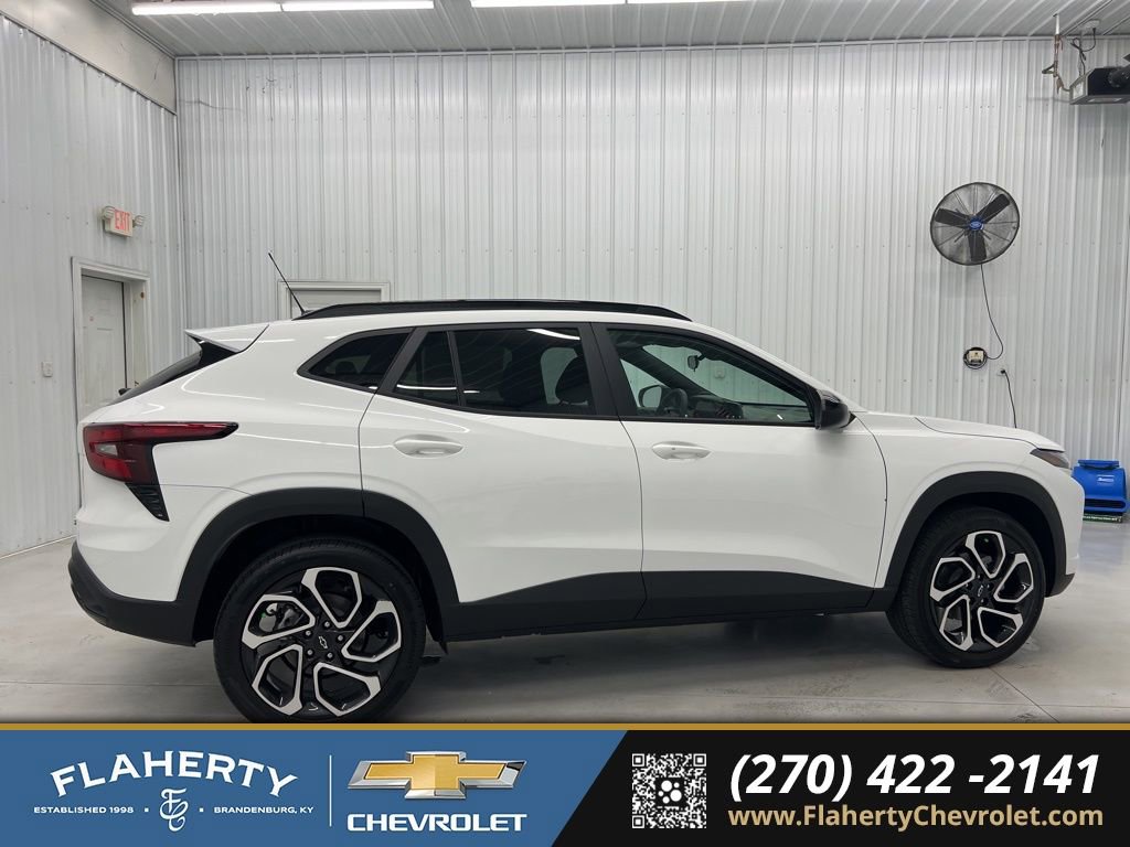 New 2026 Chevrolet Trax RS w/ Driver Confidence Package video 2