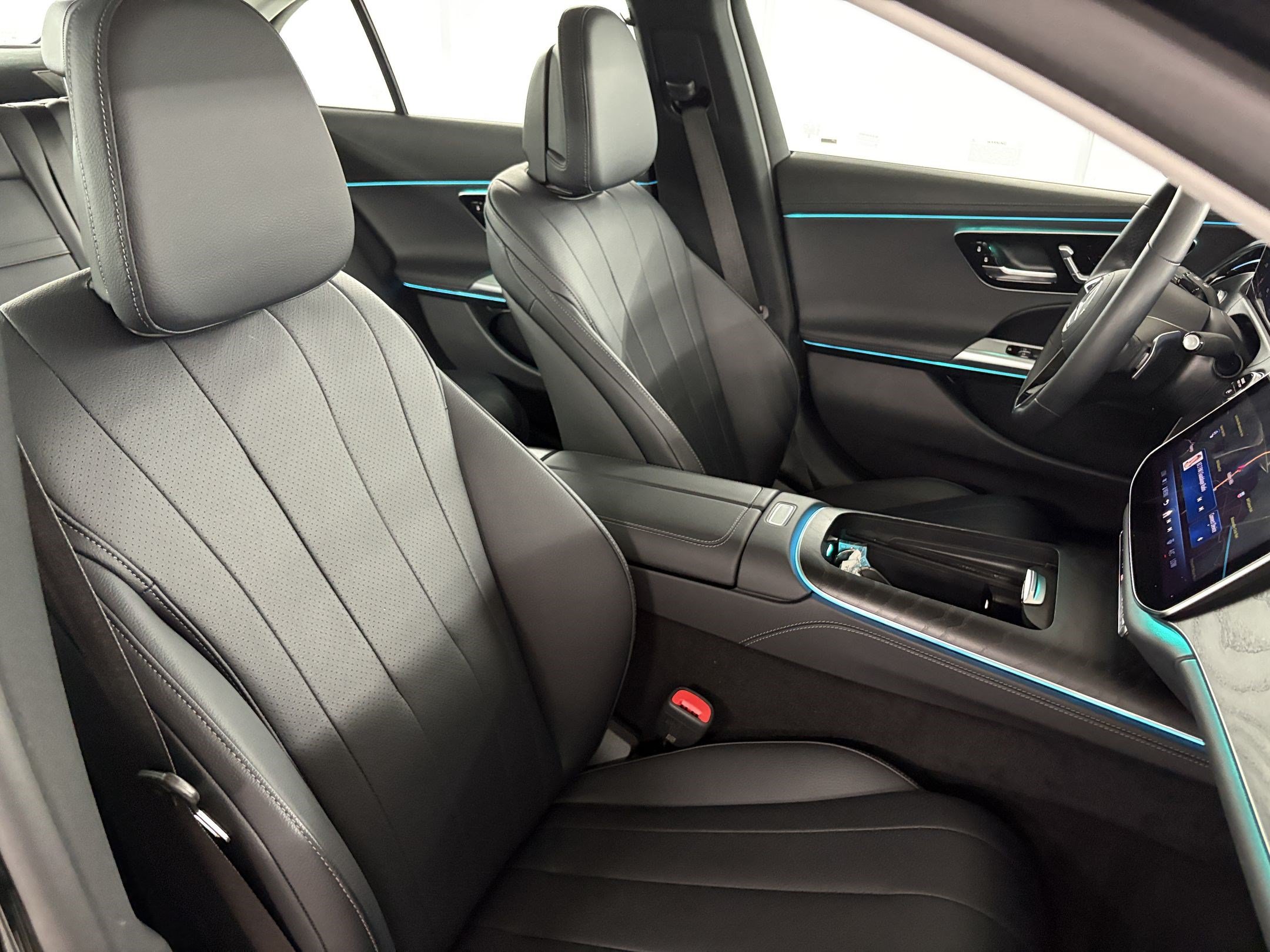 Certified 2024 Mercedes-Benz E 350 4MATIC Sedan image 24