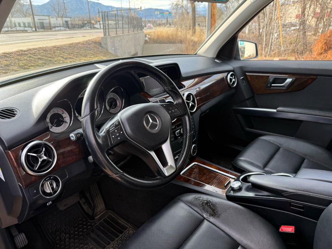 Used 2013 Mercedes-Benz GLK 350 4MATIC image 25