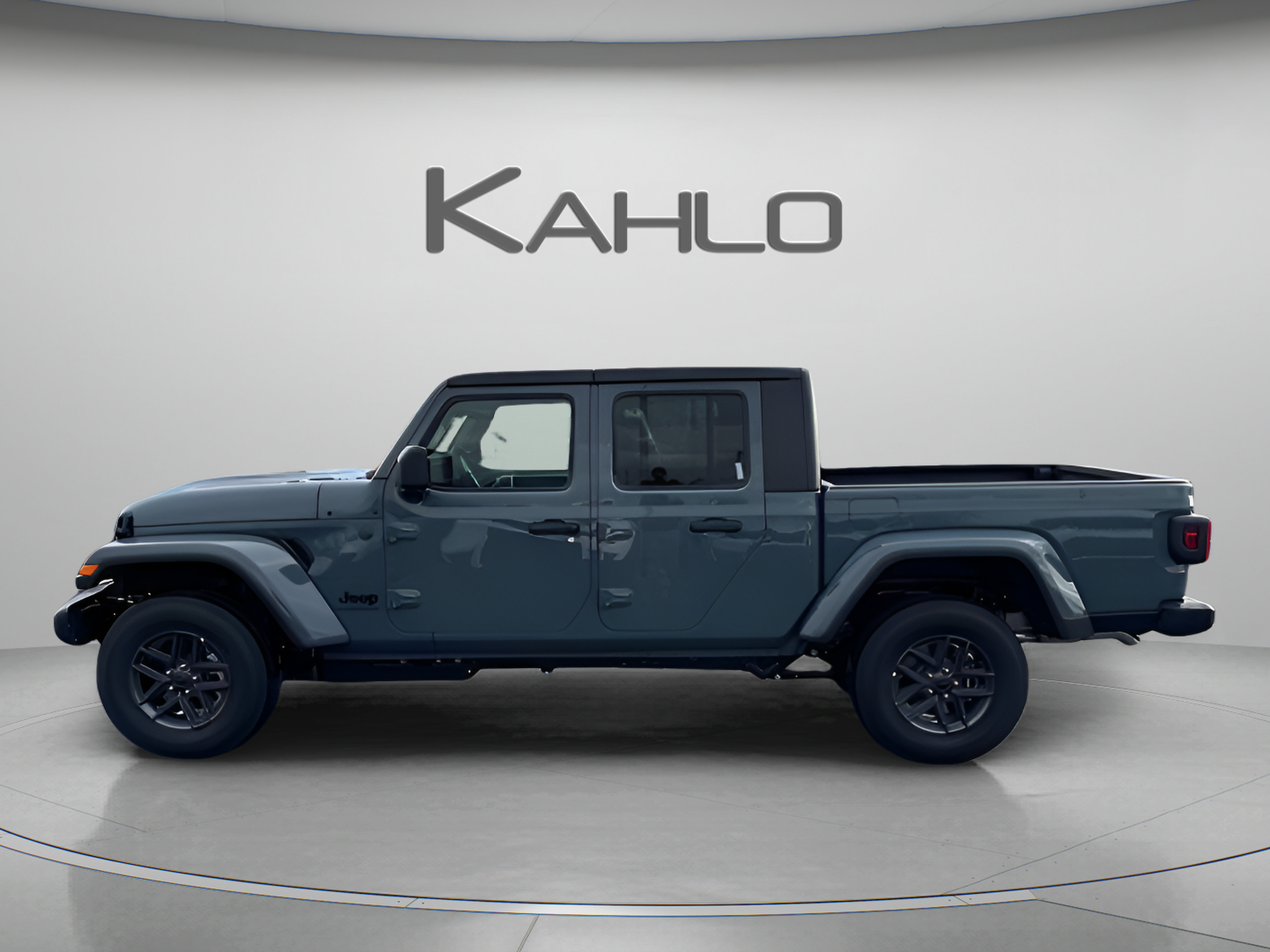 New 2026 Jeep Gladiator Sport AWD/4WD image 2