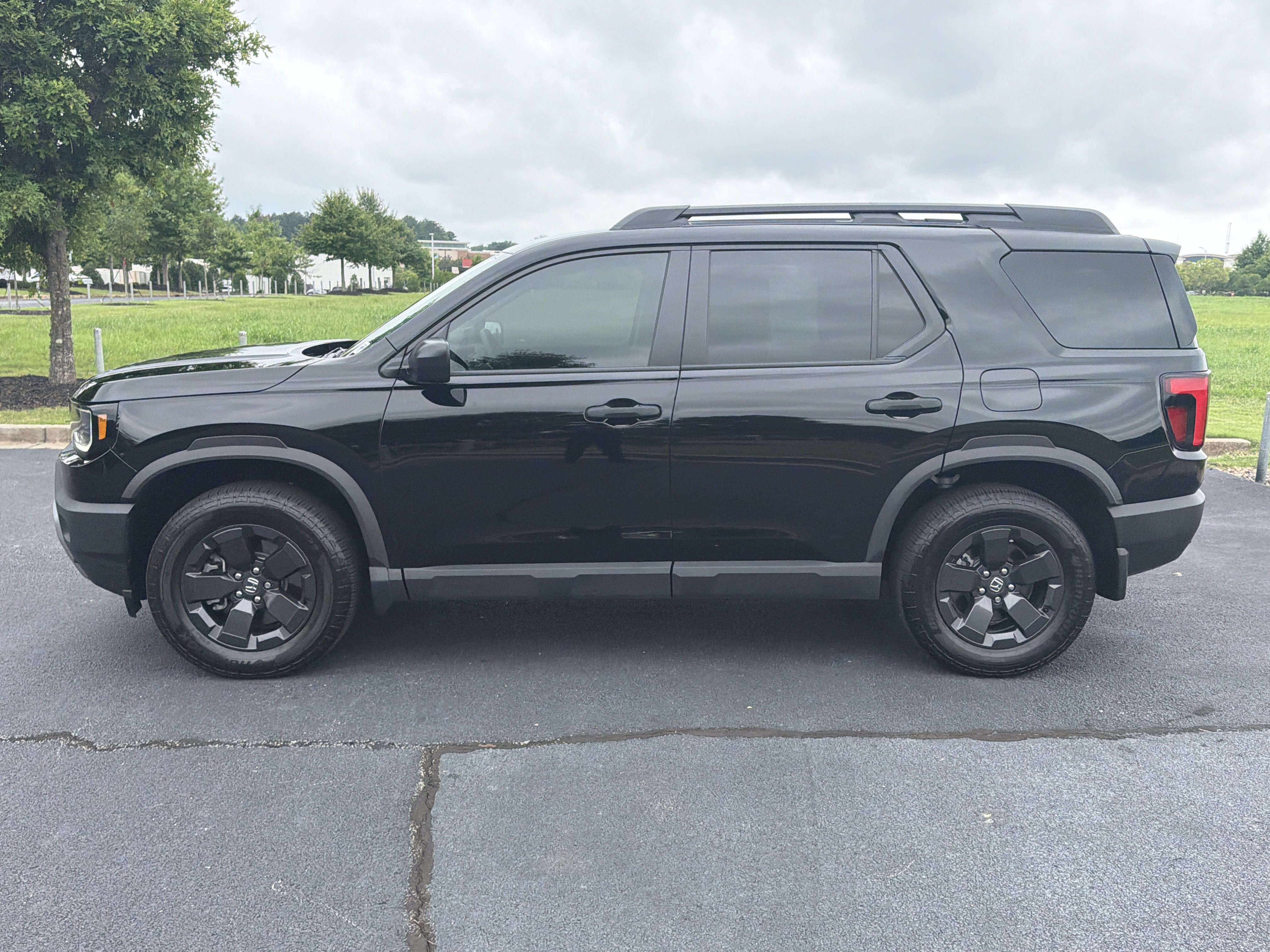 Certified 2026 Honda Passport RTL image 6