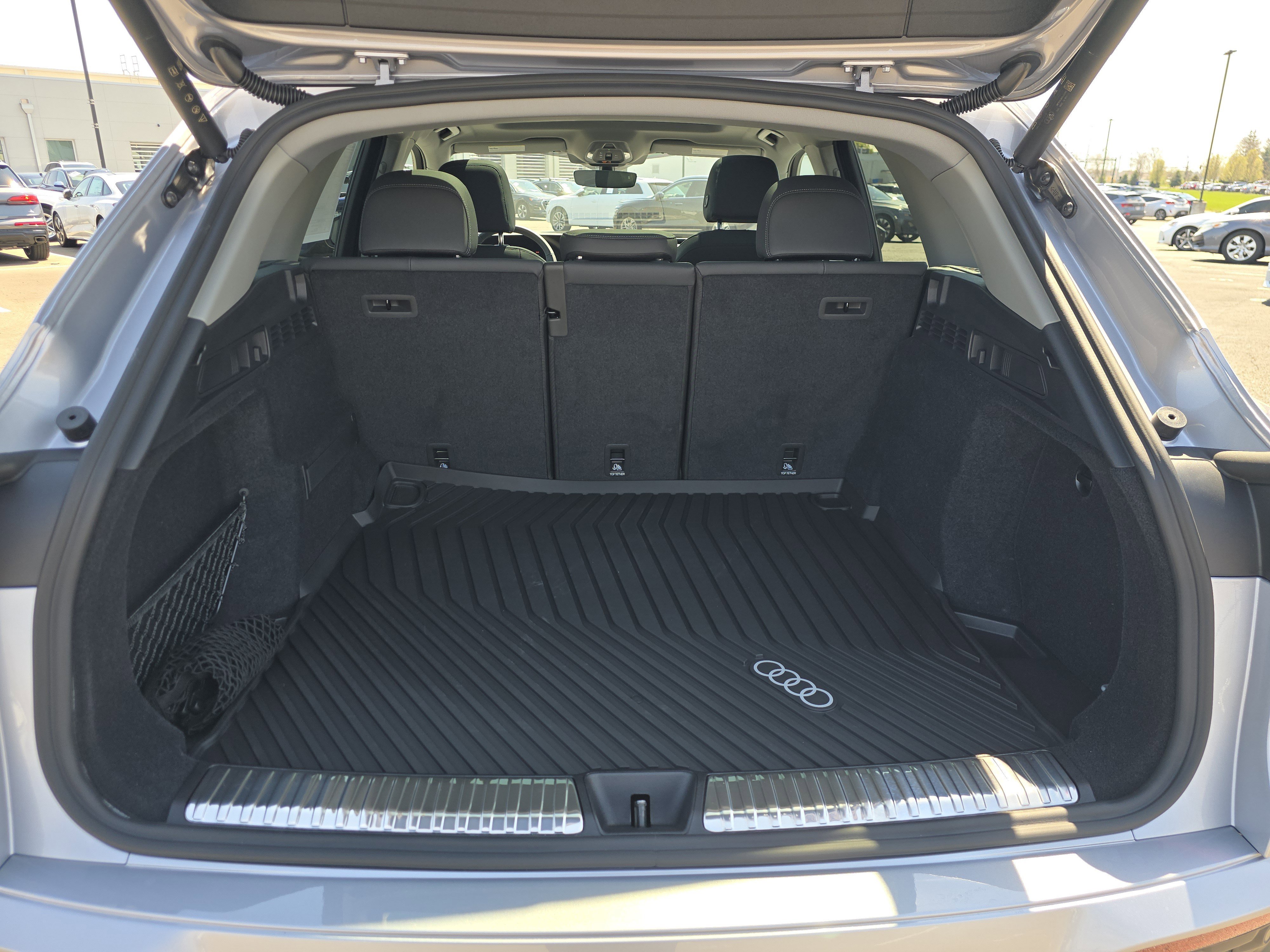 New 2025 Audi Q5 Premium image 16