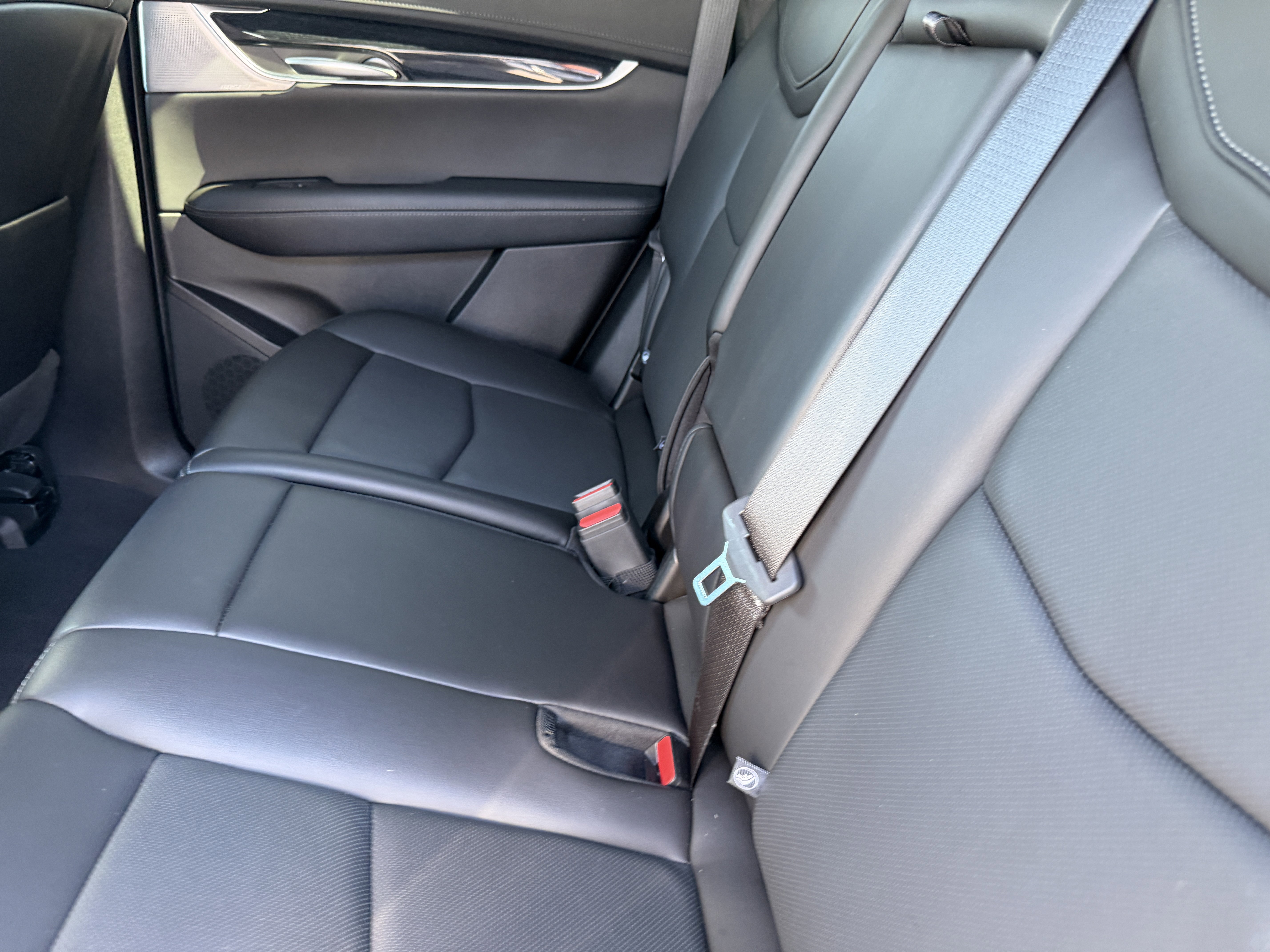 Certified 2025 Cadillac XT5 Premium Luxury AWD/4WD image 17