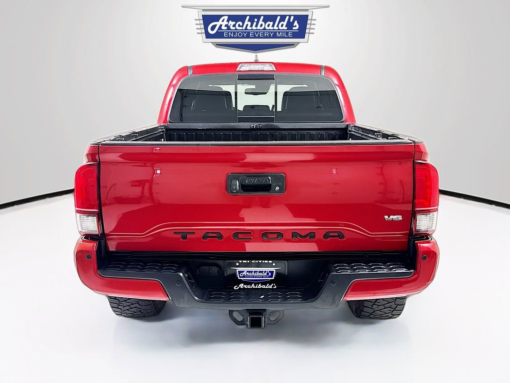 Used 2019 Toyota Tacoma TRD Off-Road w/ TRD Premium Off Road Package image 5