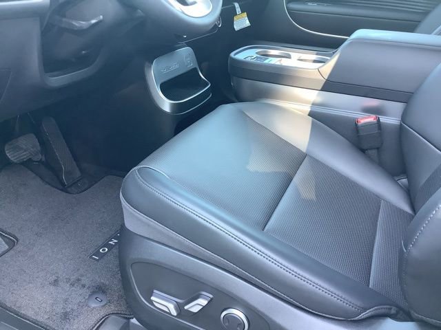 New 2026 Hyundai Ioniq 9 SEL image 16