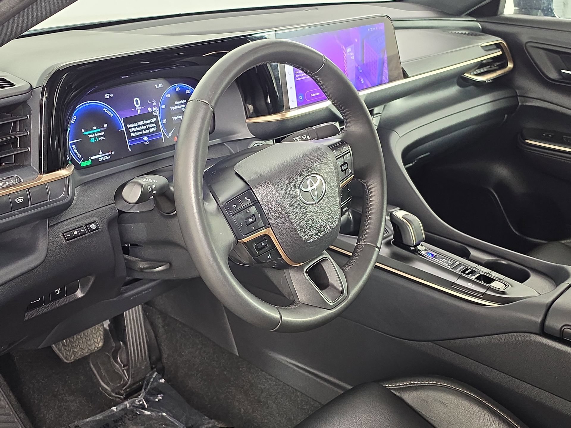 Used 2023 Toyota Crown AWD/4WD image 12