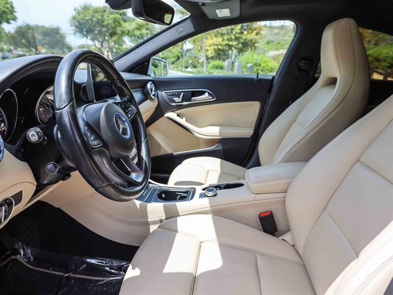 Used 2018 Mercedes-Benz CLA 250 image 23