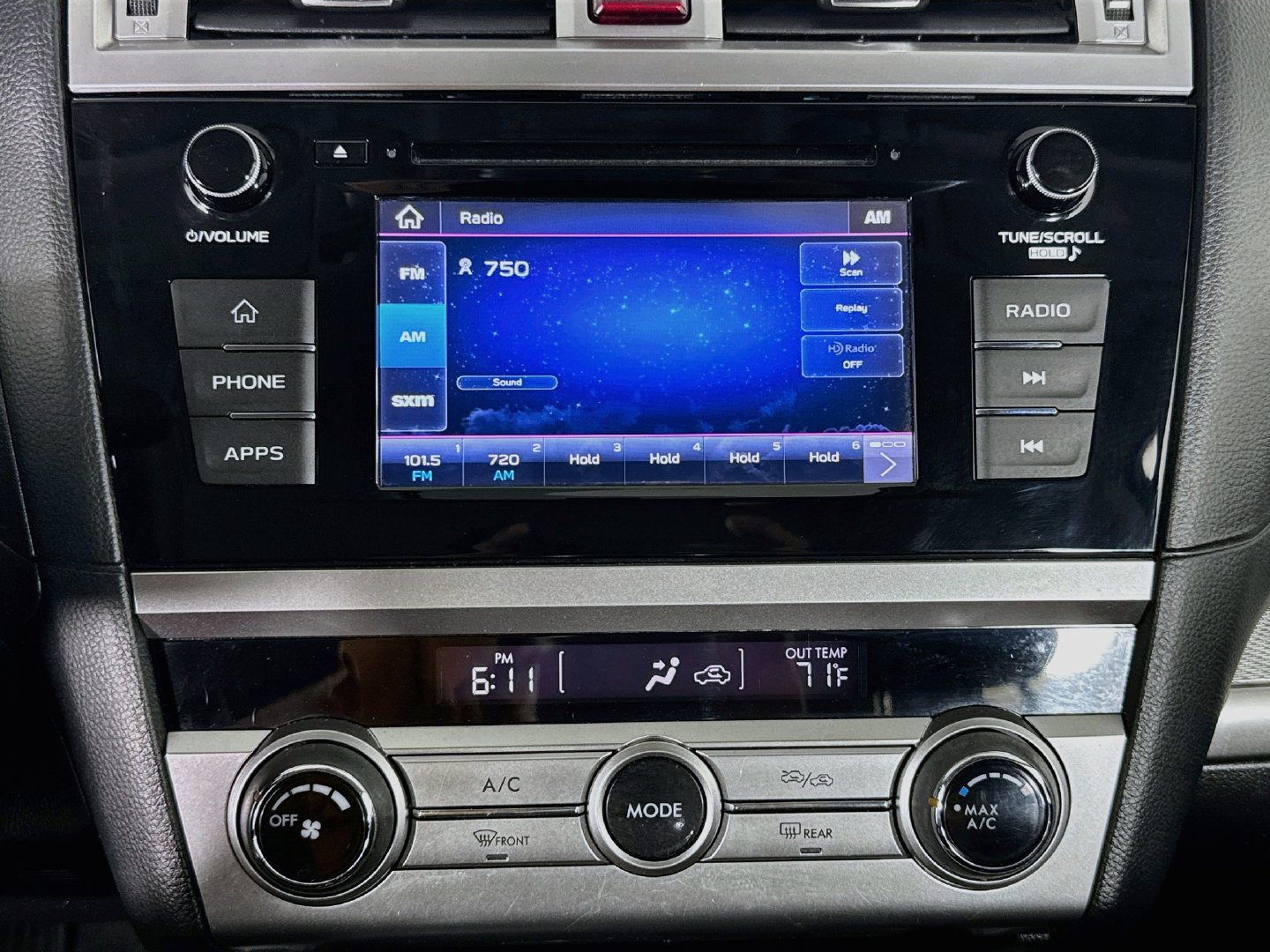 Used 2019 Subaru Outback 2.5i AWD/4WD image 15