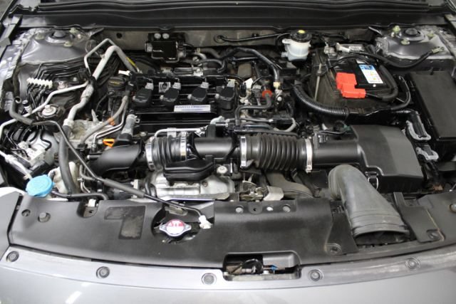 Used 2018 Honda Accord LX image 26