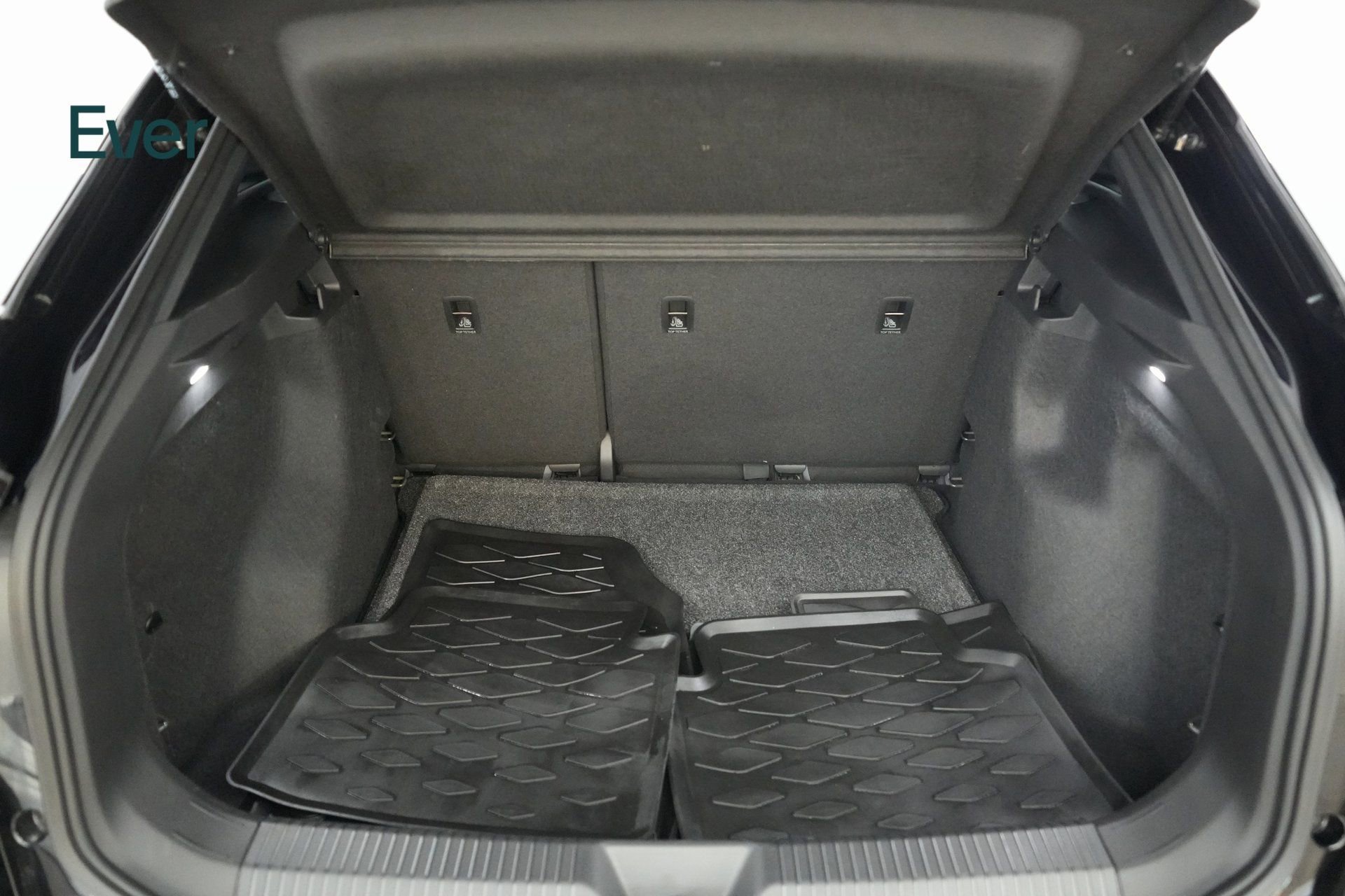 Used 2024 Volkswagen ID.4 2WD image 22