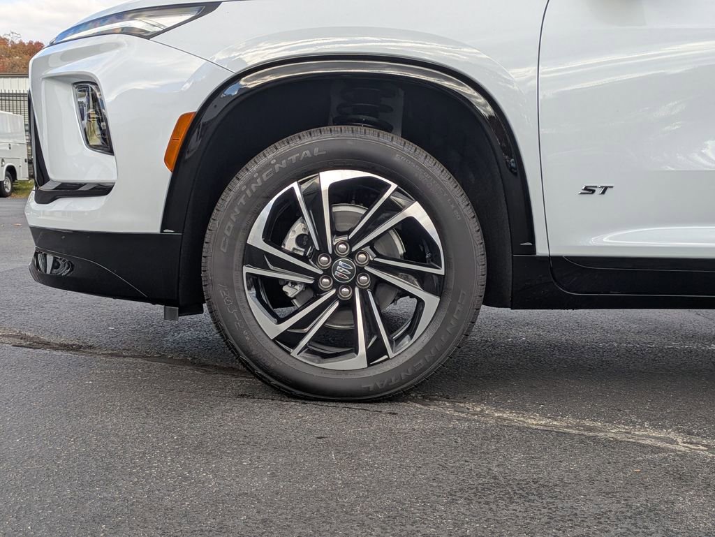 New 2026 Buick Enclave Sport Touring w/ Power Package image 8