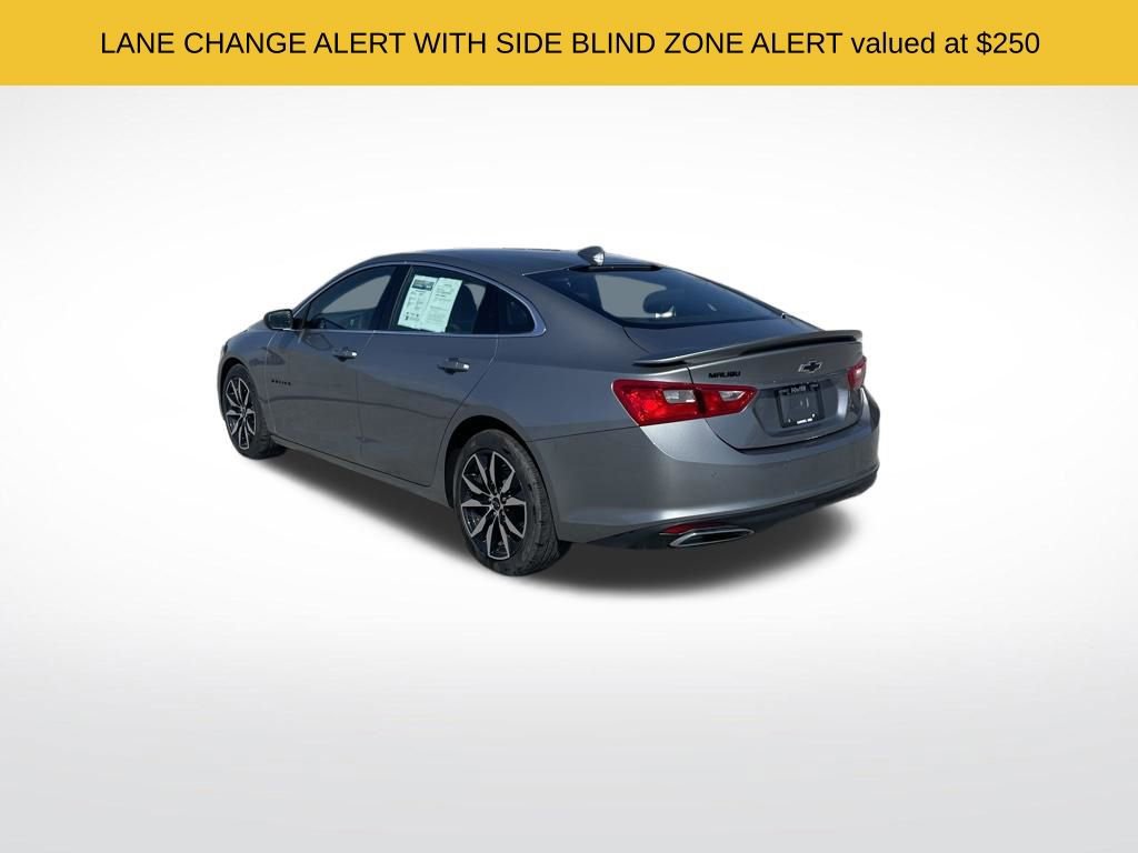 Used 2025 Chevrolet Malibu RS image 3