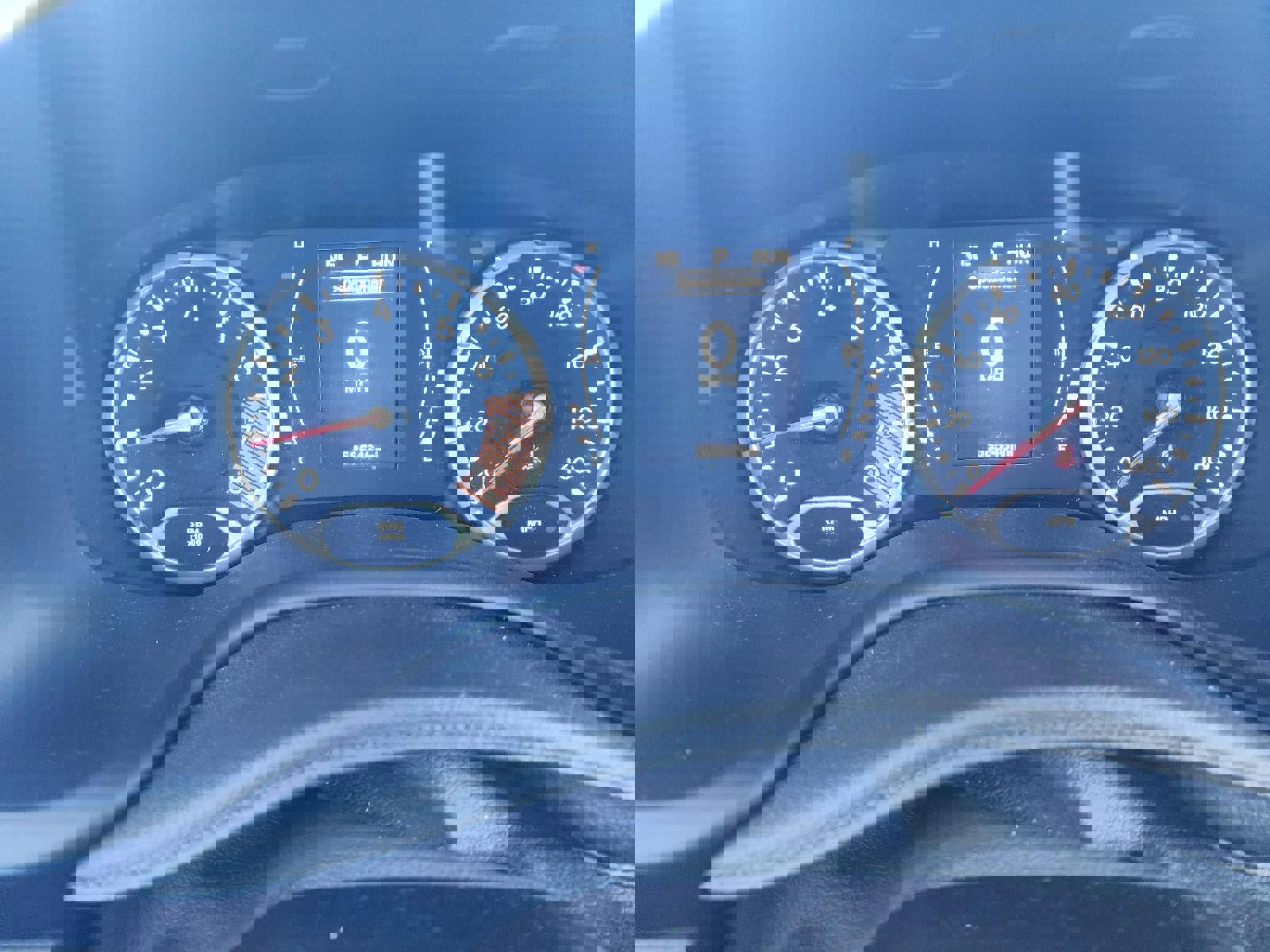 Used 2020 Jeep Renegade Latitude w/ Cold Weather Group image 21