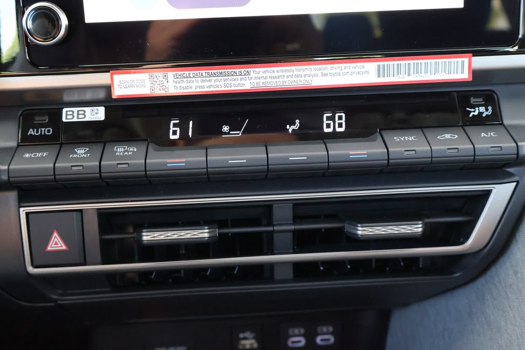 New 2026 Toyota Camry LE AWD/4WD image 33