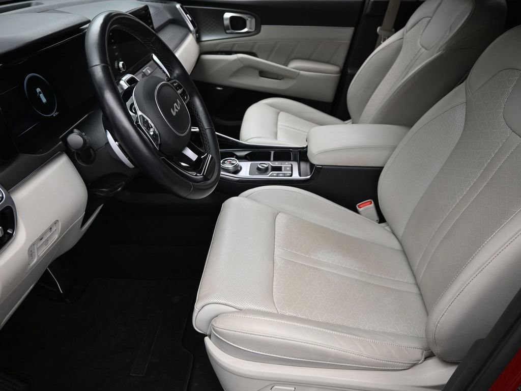 Used 2023 Kia Sorento SX Prestige image 14