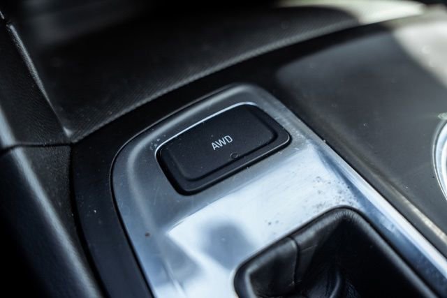 Used 2020 Chevrolet Equinox LT AWD/4WD image 24