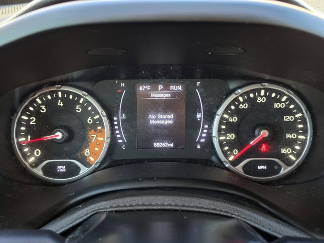 Used 2017 Jeep Renegade Sport w/ Power & Air Group image 30