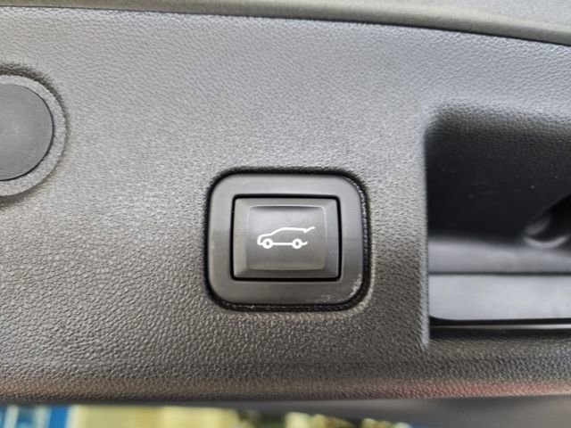 Certified 2023 Chevrolet Equinox Premier image 16