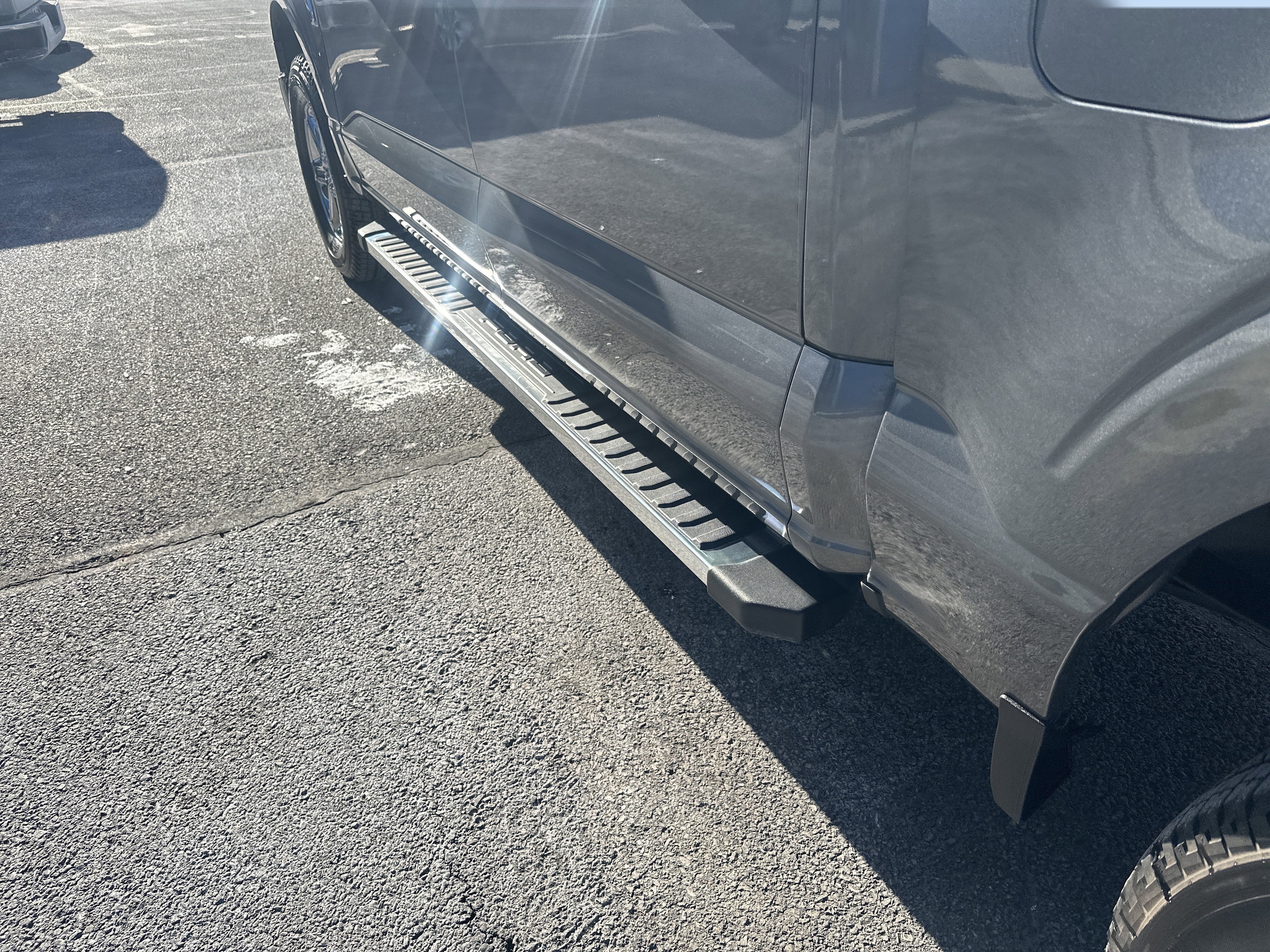 Used 2024 Ford F150 XLT w/ Equipment Group 302A MID image 7