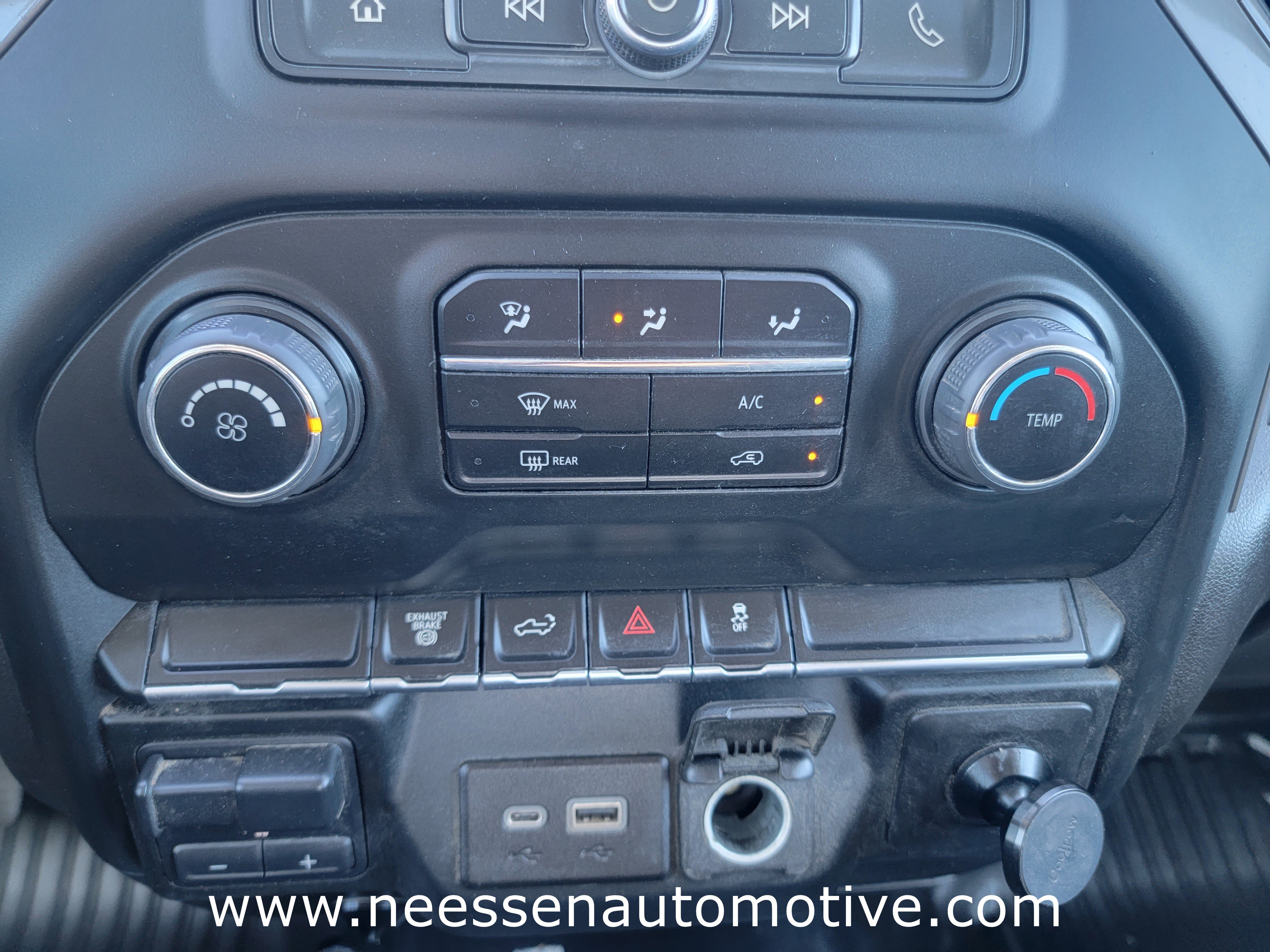 Used 2023 Chevrolet Silverado 3500 W/T w/ Gooseneck/5TH Wheel Package image 21