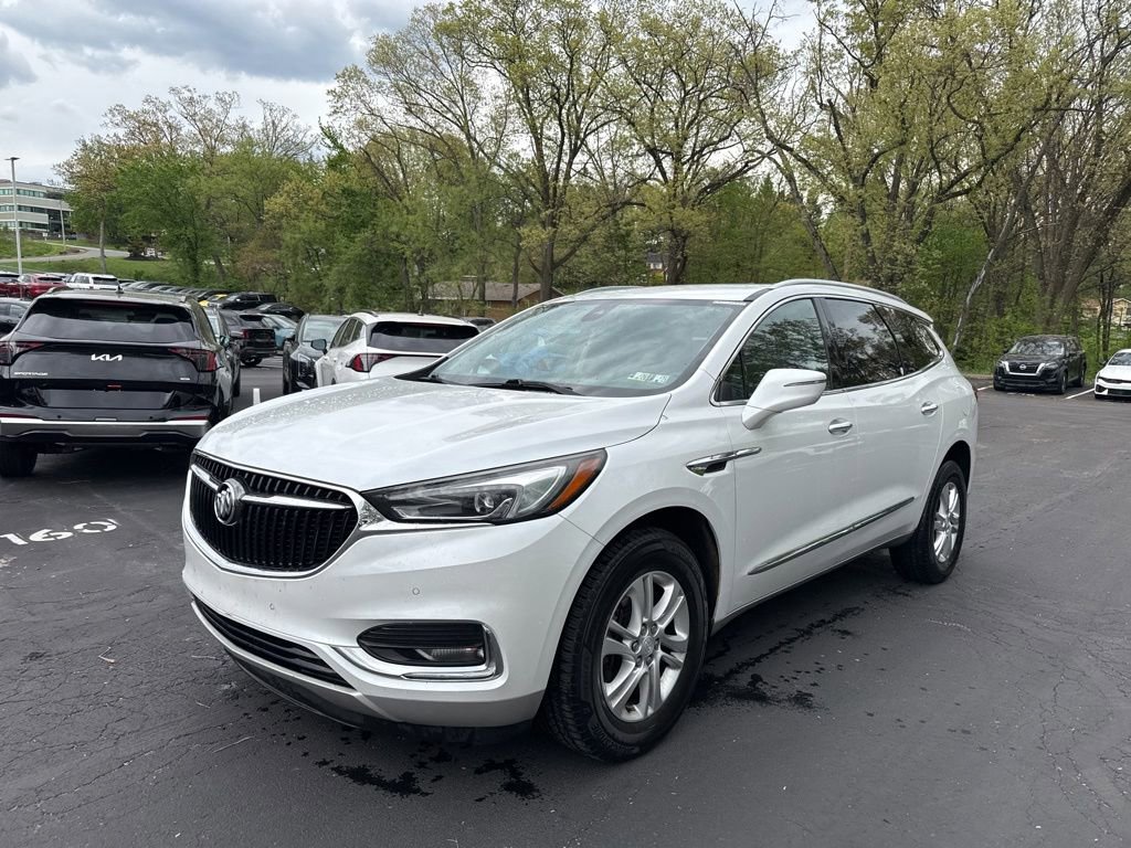 Used 2018 Buick Enclave Premium AWD/4WD image 3