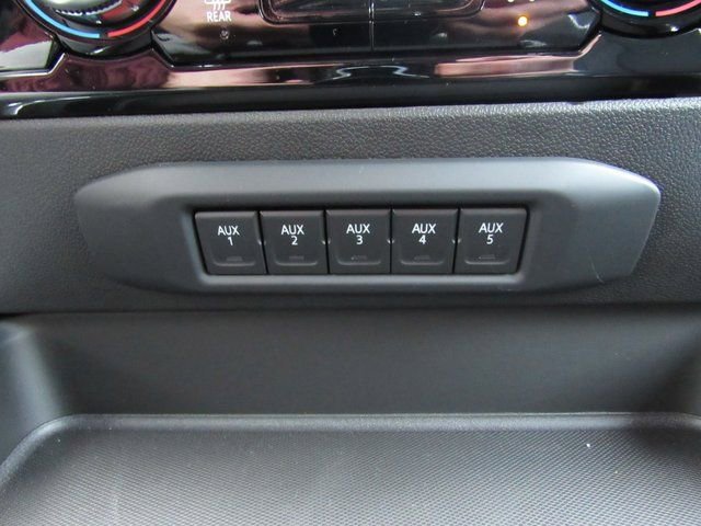 Used 2024 GMC Sierra 2500 SLE w/ SLE Convenience Package image 20