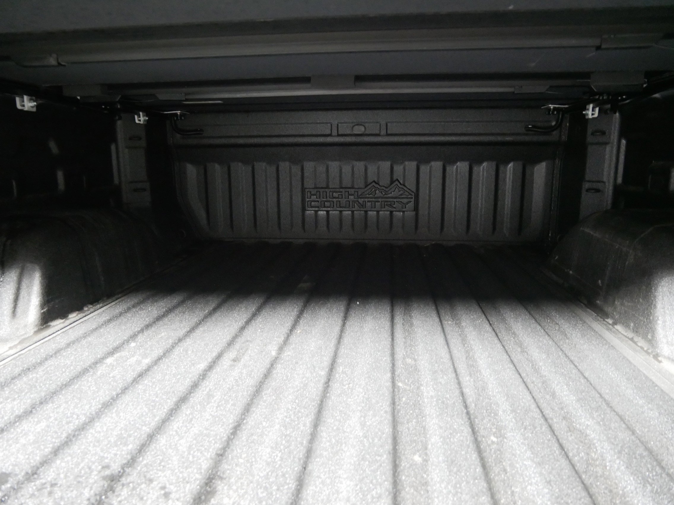 Used 2023 Chevrolet Silverado 1500 High Country w/ Technology Package image 18