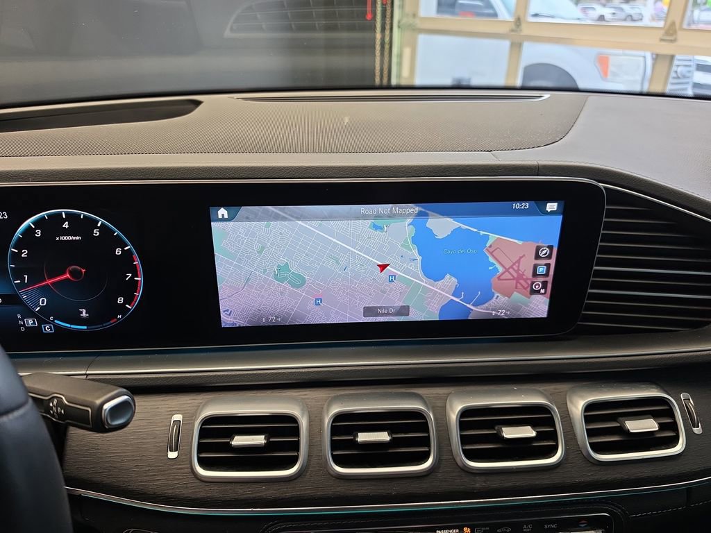 Used 2020 Mercedes-Benz GLE 350 4MATIC image 25