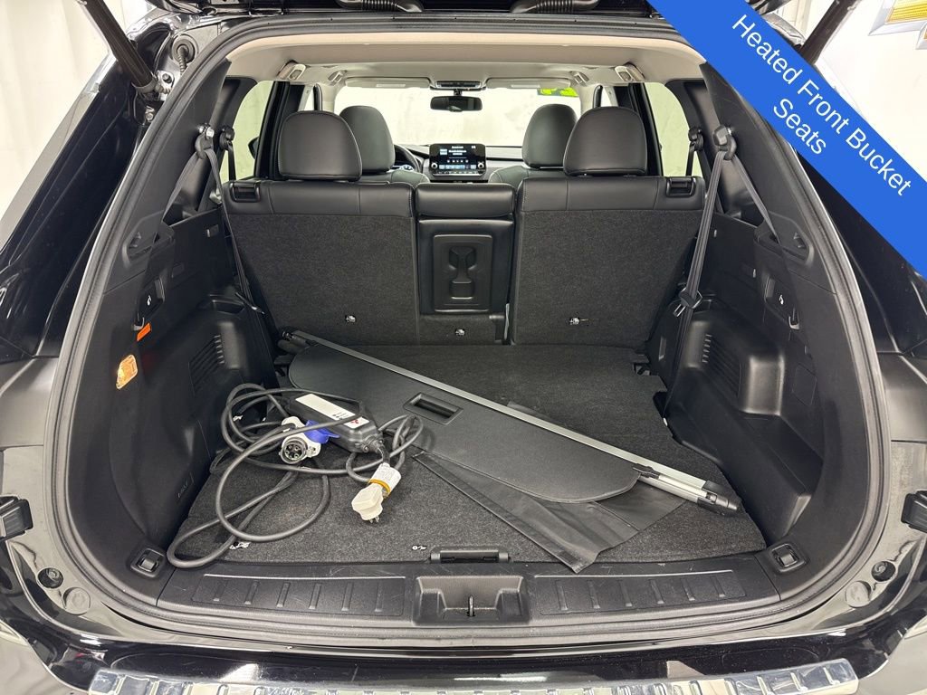 Used 2024 Mitsubishi Outlander SE image 14