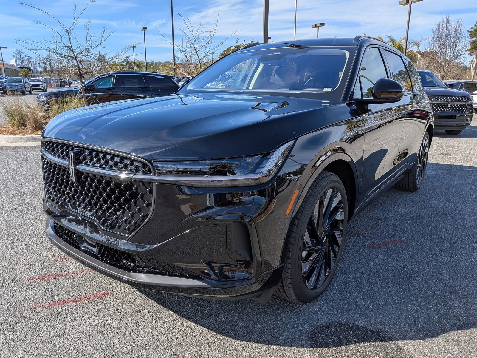 New 2026 Lincoln Nautilus Reserve w/ Jet Appearance Package image 9