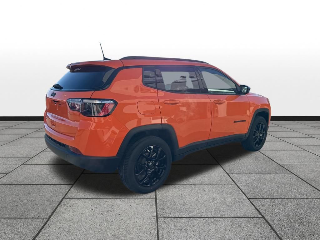 New 2026 Jeep Compass Latitude AWD/4WD image 5