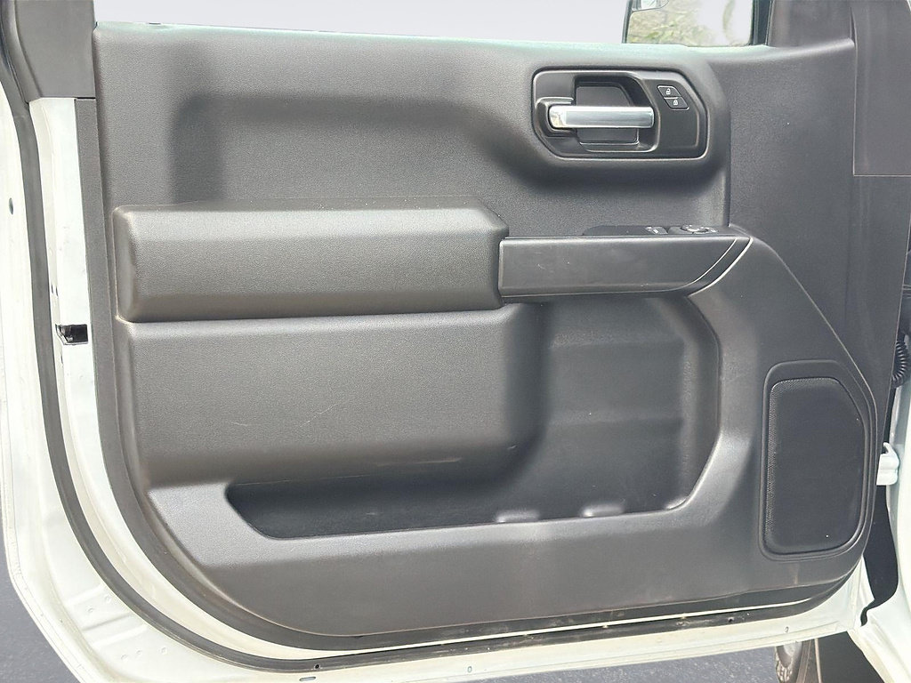 Used 2025 Chevrolet Silverado 1500 W/T RWD image 17