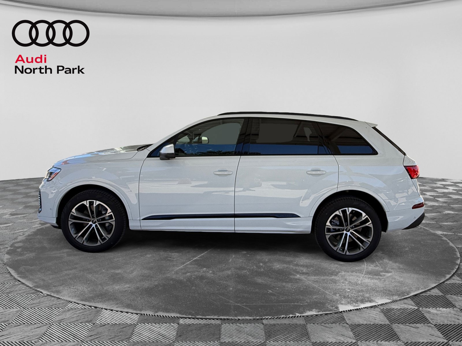 New 2026 Audi Q7 2.0T Premium AWD/4WD image 2
