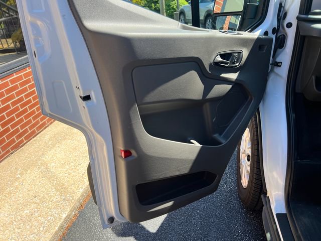 Used 2022 Ford Transit 350 XLT RWD image 8