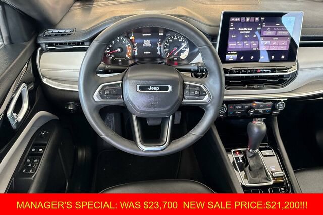 Used 2024 Jeep Compass Limited image 11