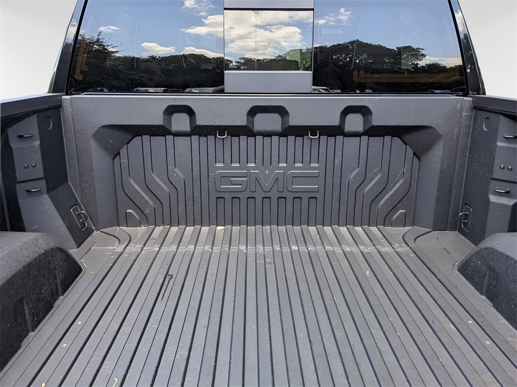 New 2025 GMC Sierra 1500 Denali Ultimate image 16