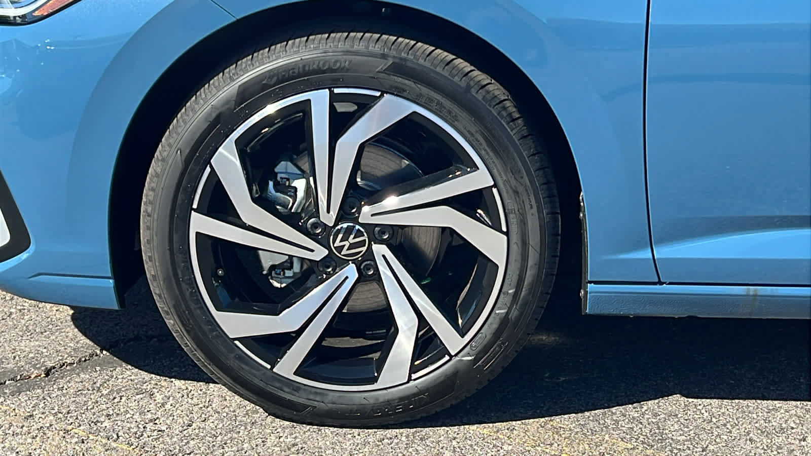 New 2026 Volkswagen Jetta SEL image 9