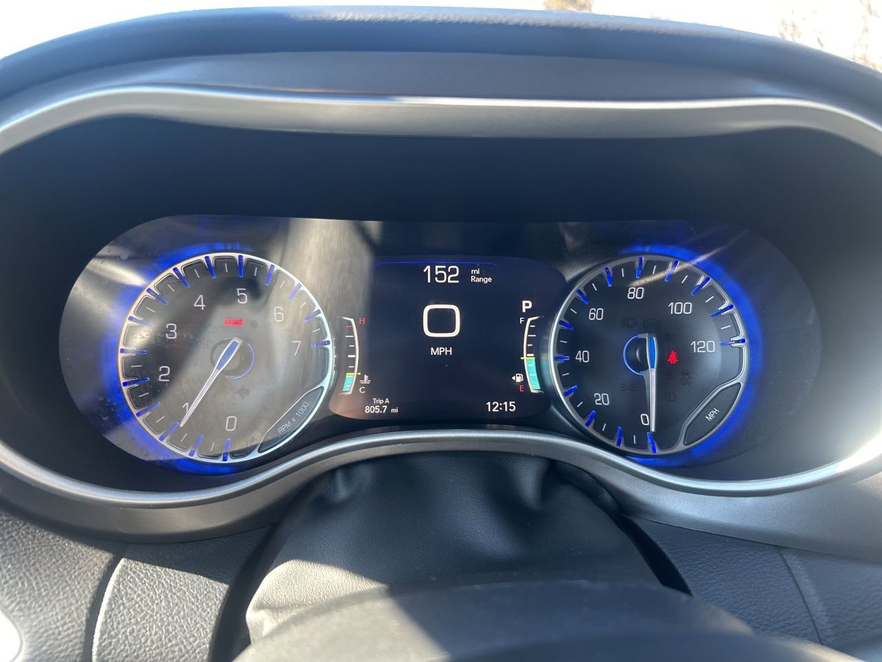 Used 2024 Chrysler Pacifica Touring-L image 18