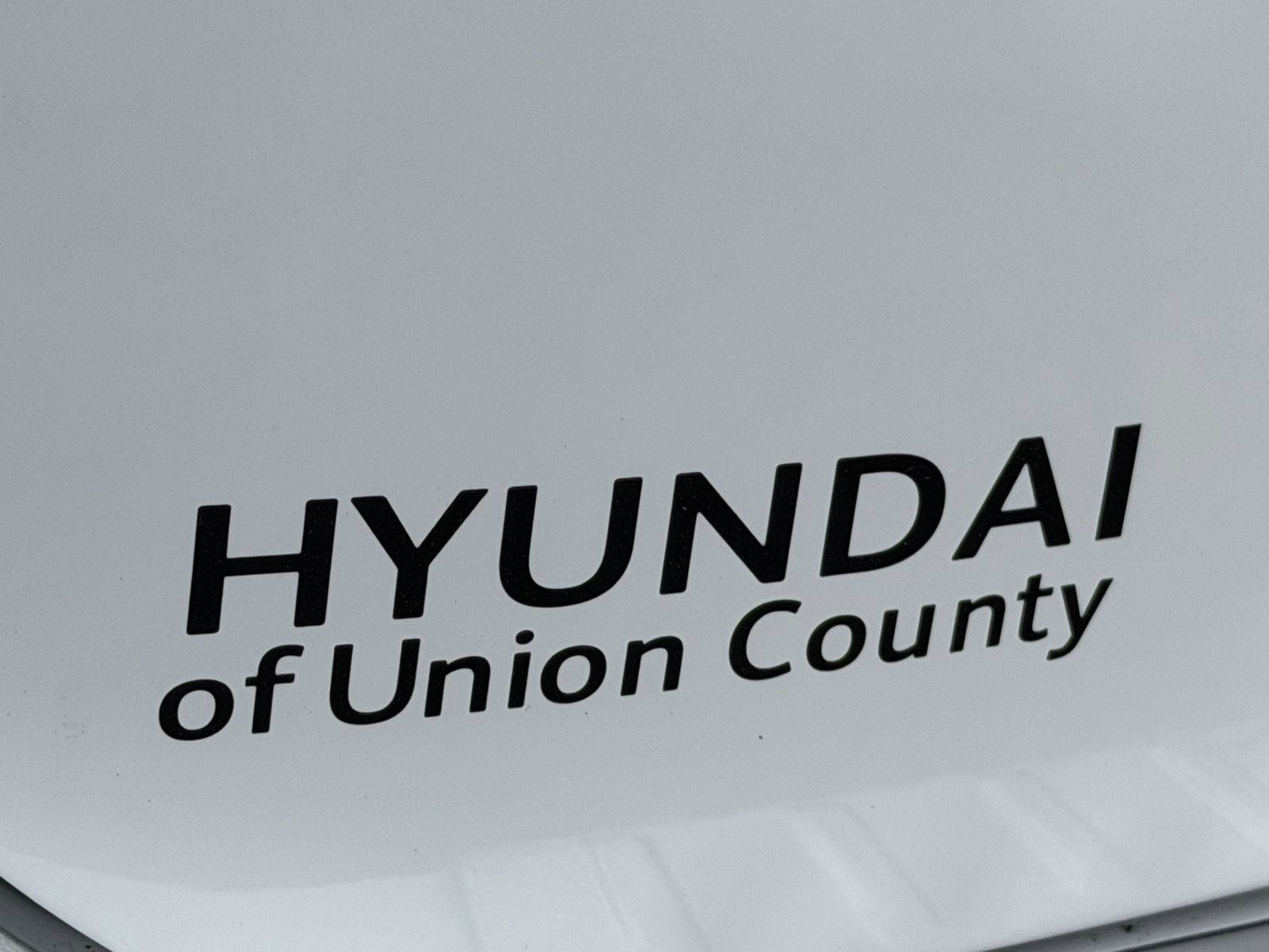 Used 2023 Volkswagen Tiguan S image 29