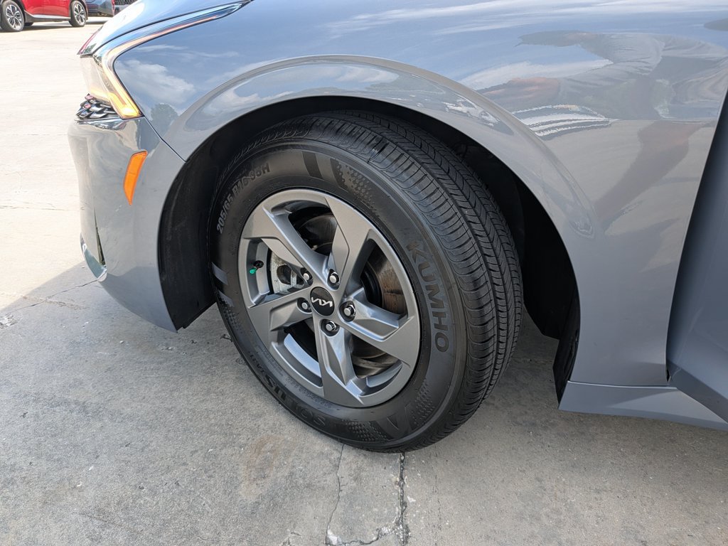 Certified 2024 Kia K5 LXS FWD image 35