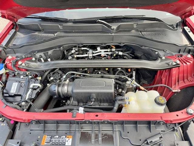 Used 2023 Ford Explorer Limited w/ Equipment Group 301A AWD/4WD image 37
