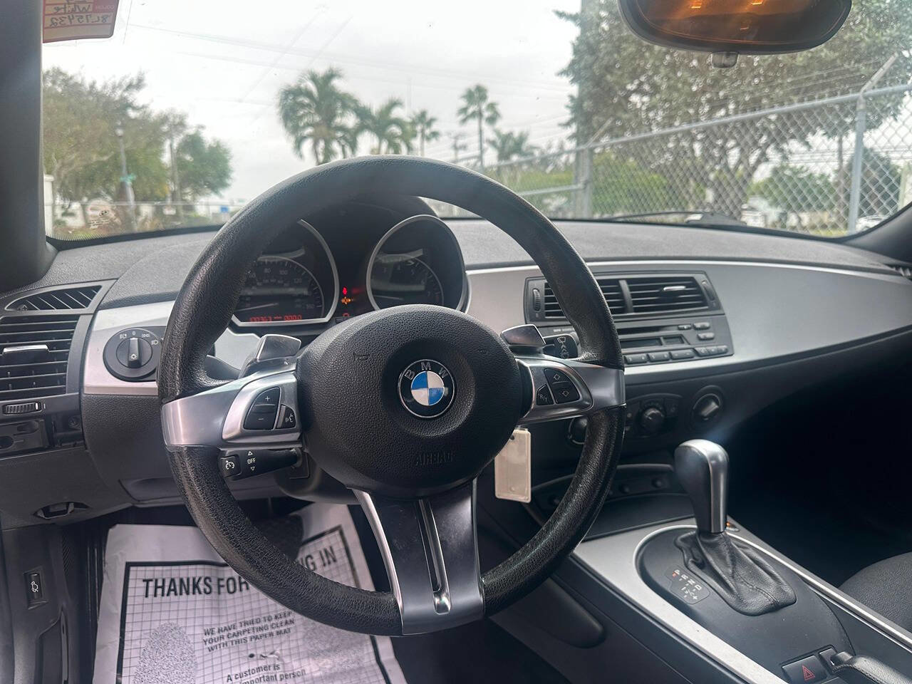 Used 2008 BMW Z4 3.0i RWD image 11