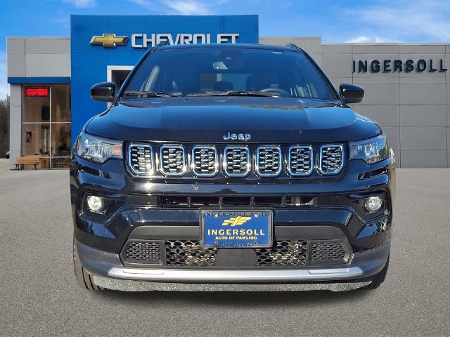 Used 2025 Jeep Compass Limited AWD/4WD image 22