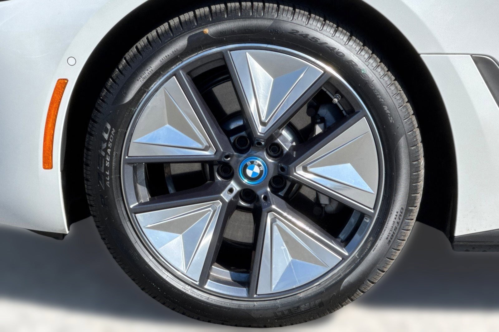 Certified 2023 BMW i4 eDrive35 image 11