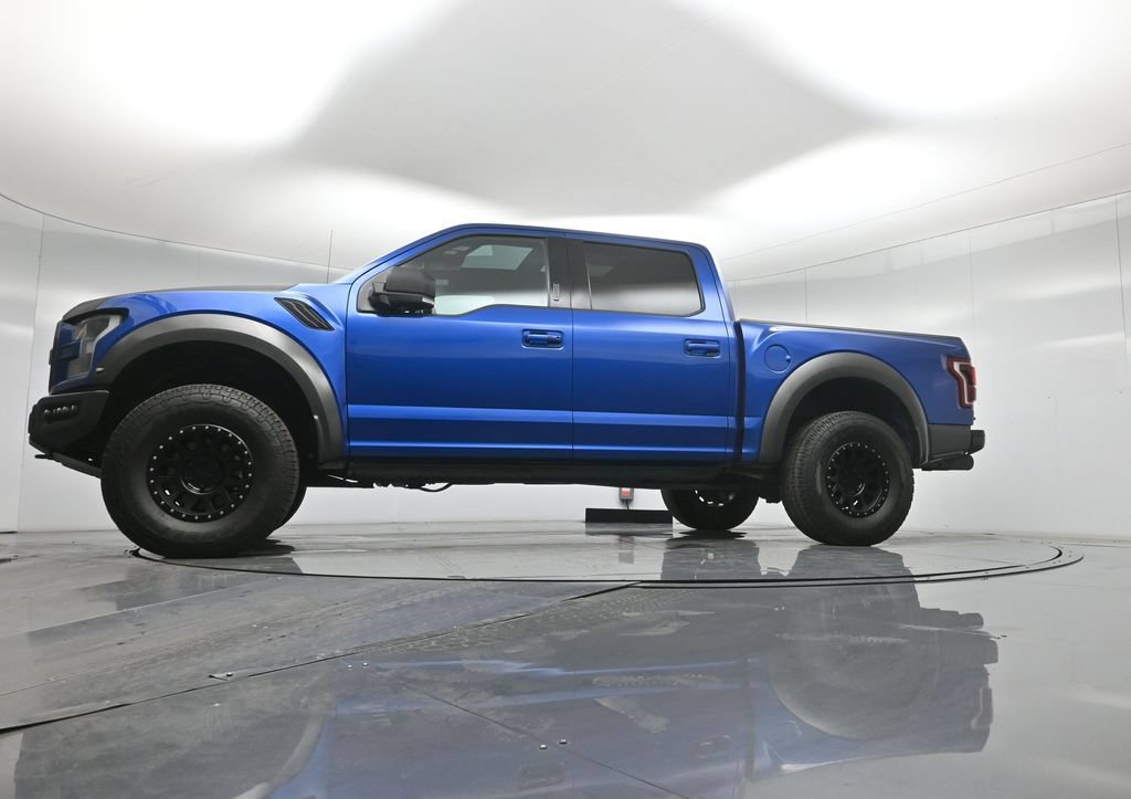 Used 2018 Ford F150 Raptor w/ Equipment Group 802A Luxury AWD/4WD image 7