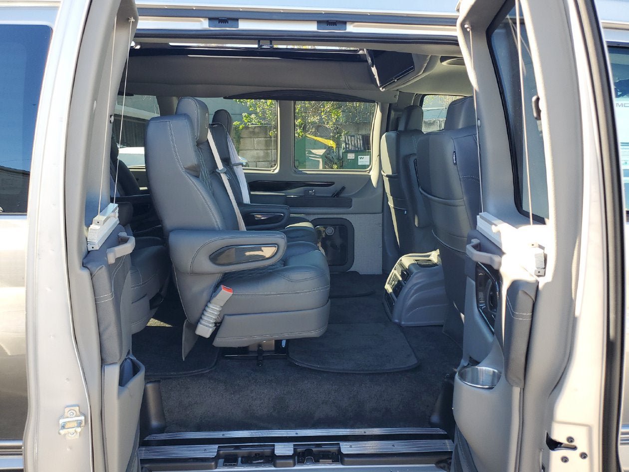 New 2026 GMC Savana 2500 Extended w/ Driver Convenience Package RWD image 11