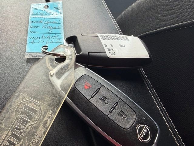 Certified 2025 Nissan Rogue S image 34